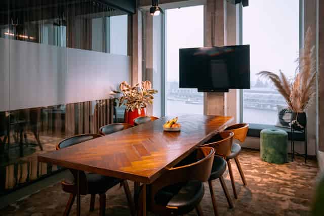 Meeting Rooms