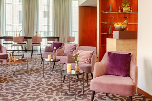 Club Lounge
