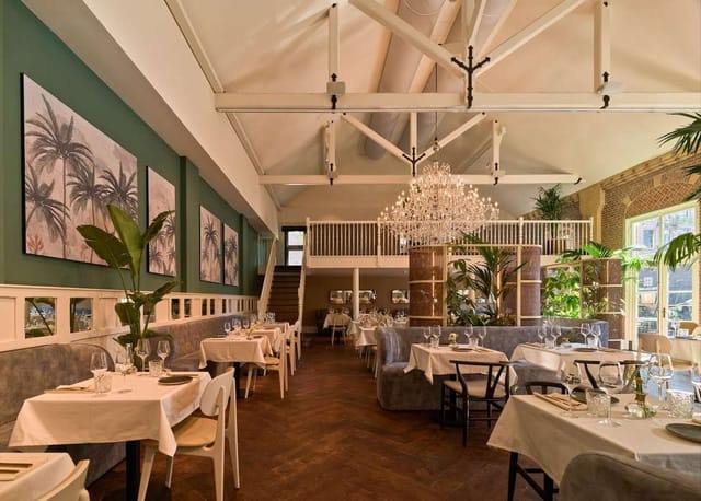 Stylish restaurant in The College Hotel Amsterdam for intimate gatherings or corporate events.