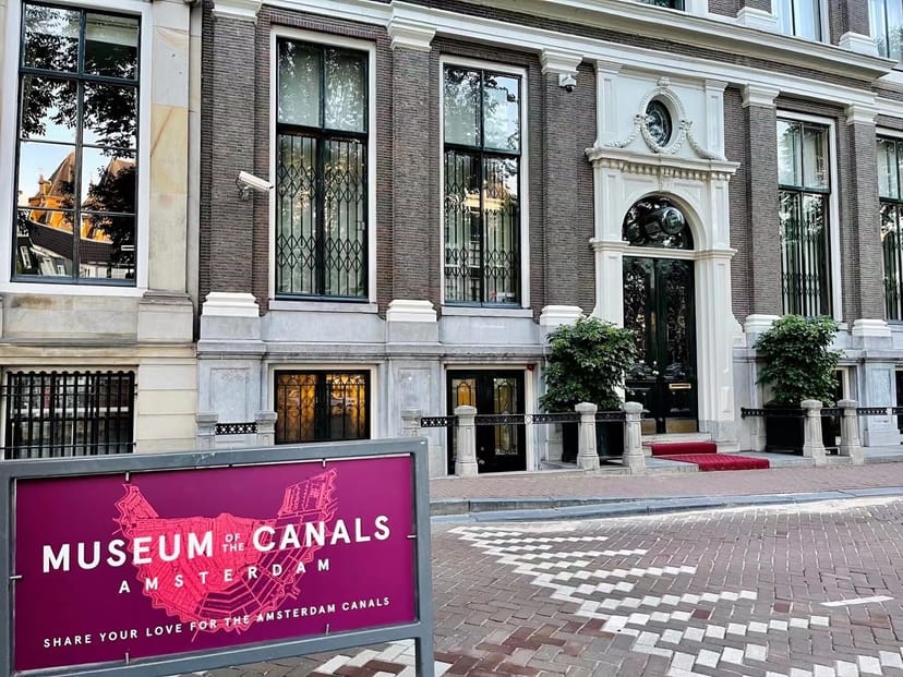 Cromhout House exhibition at Museum of the Canals, elegant venue for events.