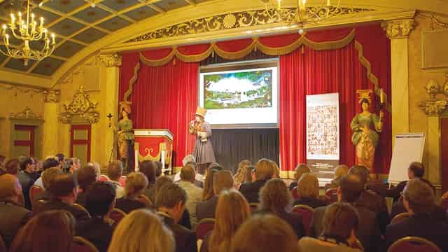 Carousel Theatre