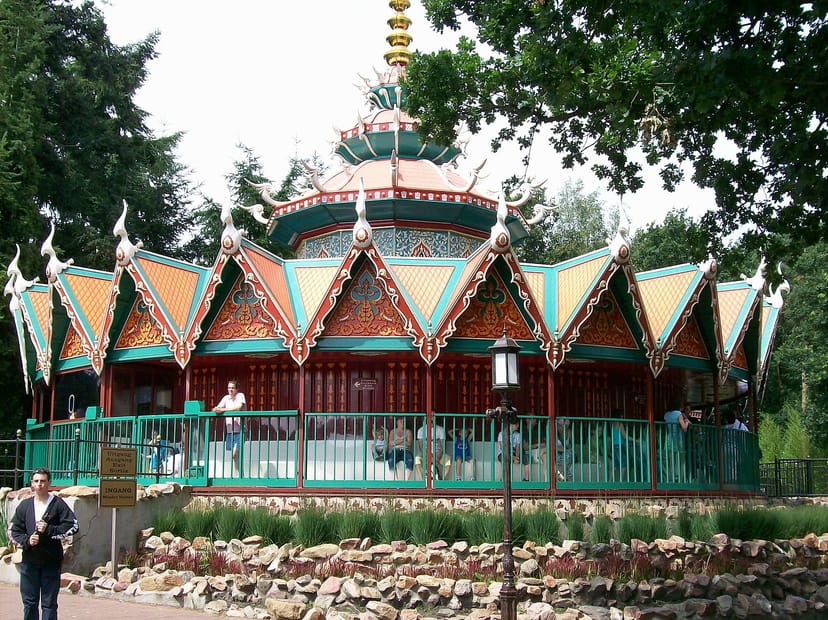 Efteling Speelweide venue with vibrant colors, perfect for corporate and social events.