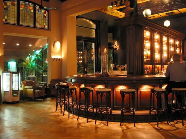 Pub