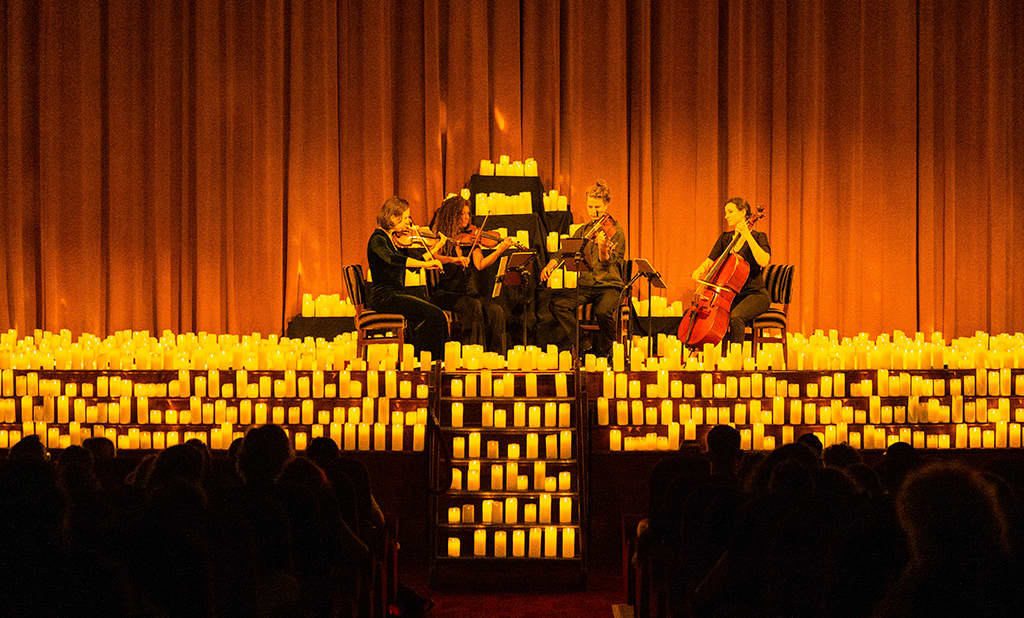 Koninklijk Theater Tuschinski - image 1