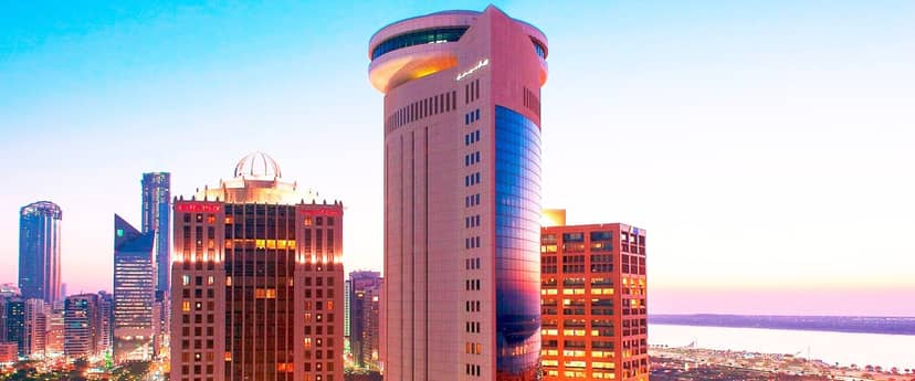 Modern high-rise hotel in Le Royal Méridien Abu Dhabi, ideal for corporate events and galas.