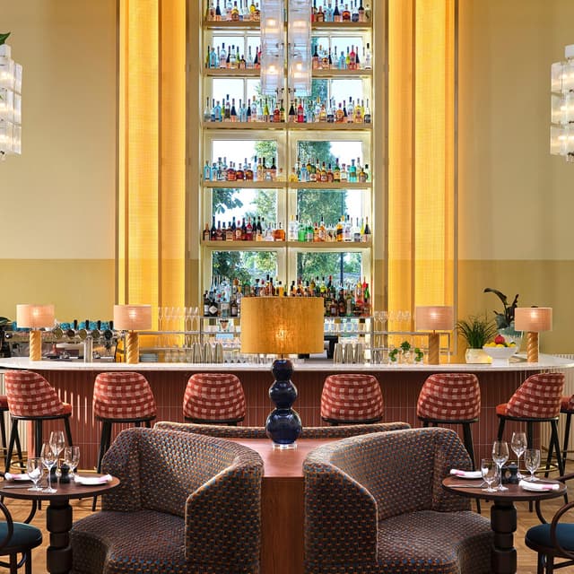 Bar