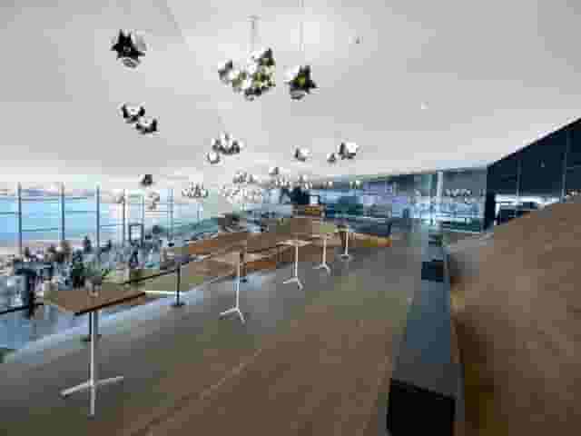 IJ Lounge