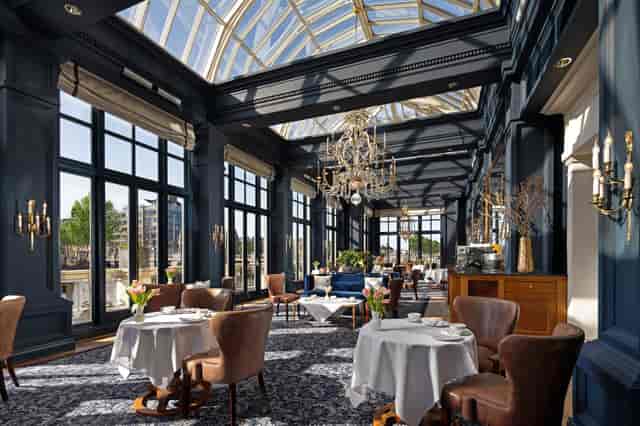 Elegant conference center in Amstel Hotel, bright space for upscale meetings and events.