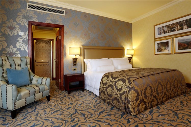 Michelangelo Hotel, 5 star ...