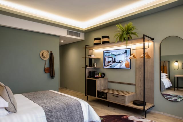 Stylish hotel suite in Courtyard Hotel Waterfall City, perfect for retreats and meetings.