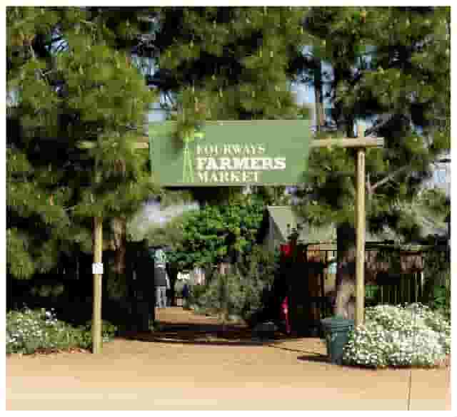 Farmers' market