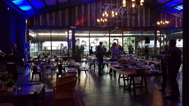 Katy's Palace Bar