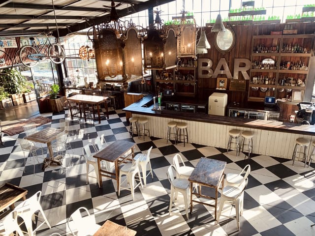 Sir James van der Merwe - Katy's Palace Bar