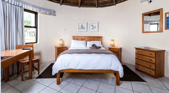 Choose The Willows Holiday Resort ...