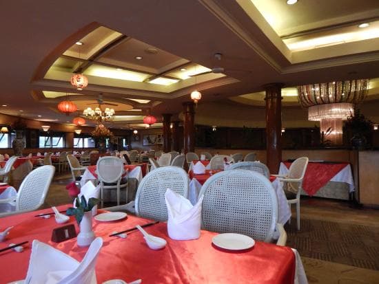 Safari Park Hotel & Casino