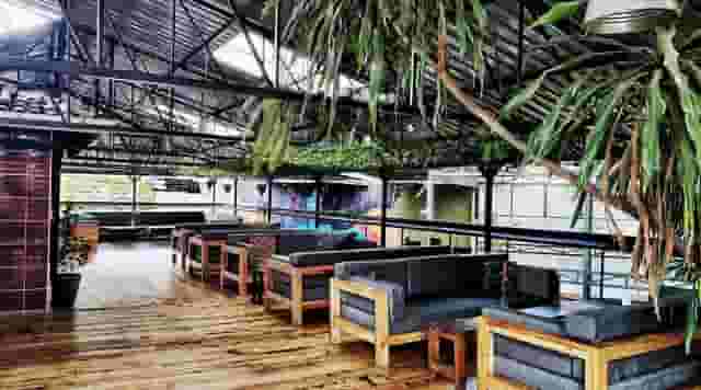 Food court
