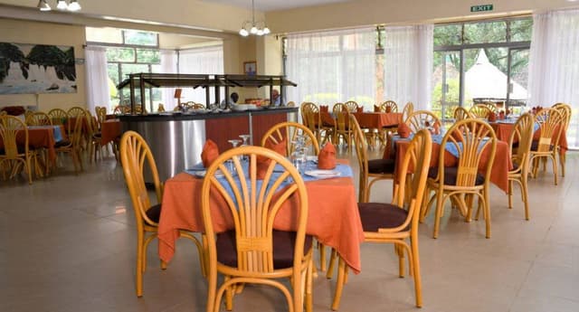 restaurant