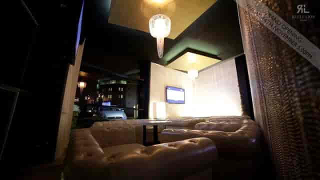 VIP in Reflexion Lounge: modern venue with plush seating for intimate gatherings and meetings.