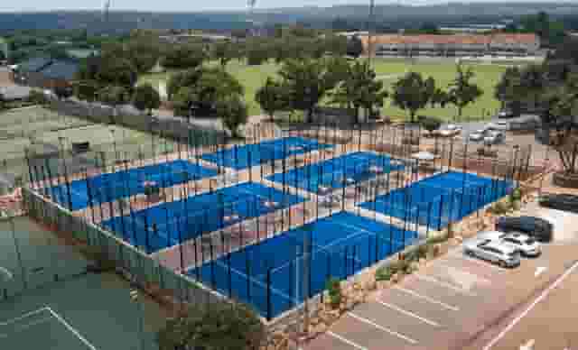 Tennis club