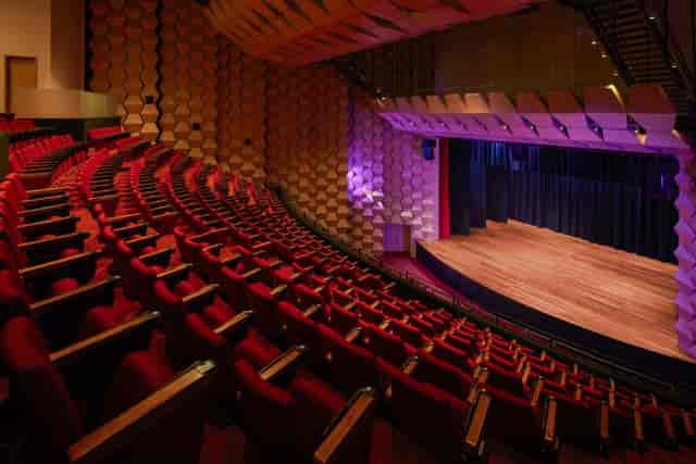 Auditorium - Aljamea-Tus-Saifiyah