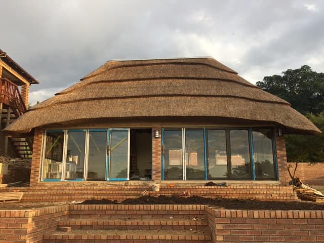 Thatched Lapa