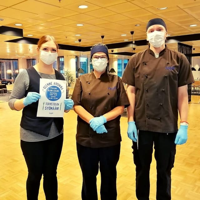 Cabinet Margareta team ready for events, ensuring safety and superior hospitality services.