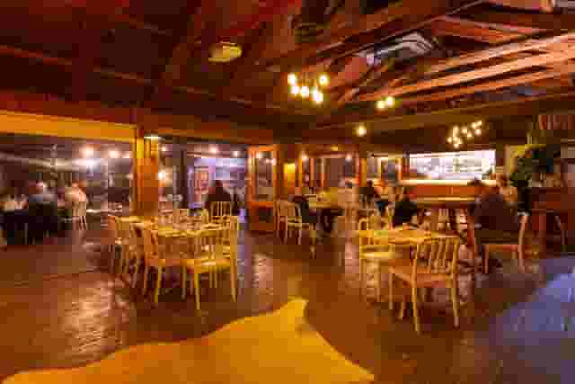 Bar/Courtyard
