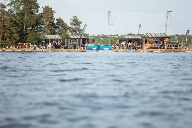Vesiurheilukeskus Laguuni-min ~ Laguuni