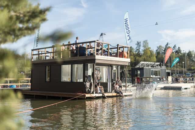 Laguuni Keilis modern lakeside venue for outdoor meetings and events.