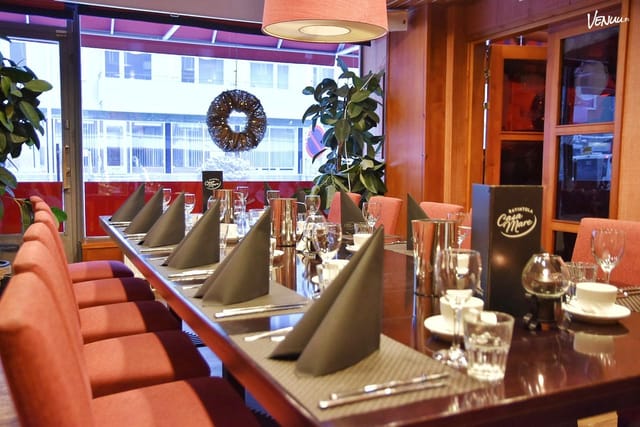 Private dining room at Ravintola Casa Mare, ideal for meetings and exclusive events.