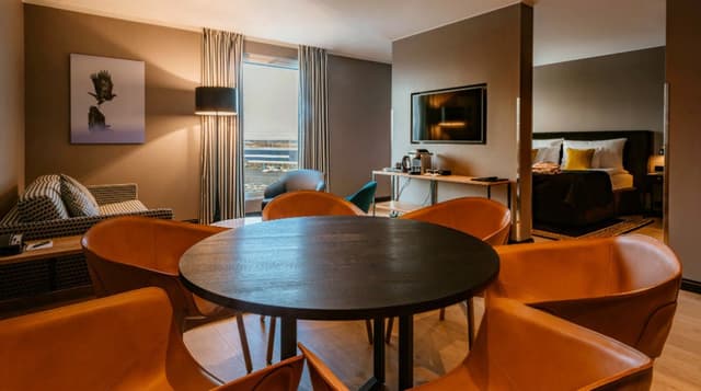 Clarion Hotel