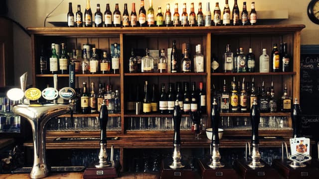 Bar