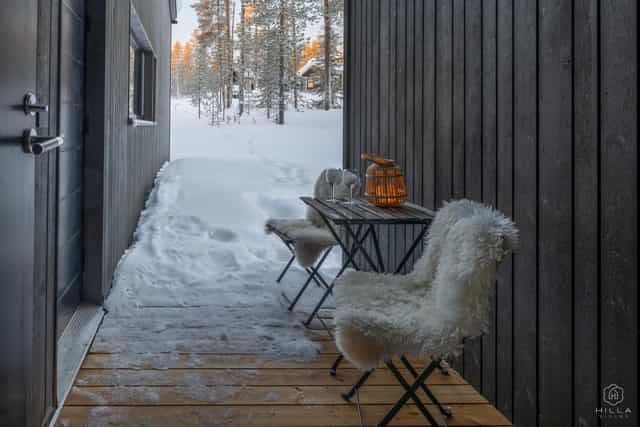 Cozy outdoor terrace at Hilla Villas, perfect for winter retreats and creative gatherings.
