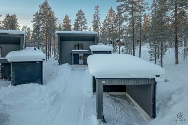 Outdoor terrace at Hilla Villas, ideal for corporate retreats in serene snow-covered landscapes.
