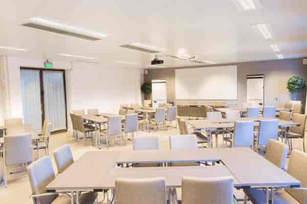 Versatile auditorium in Hotel Haaga for bright workshops and team meetings.