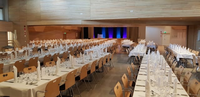 Sief Hall banquet setup with elegant tables, ideal for large events and networking.