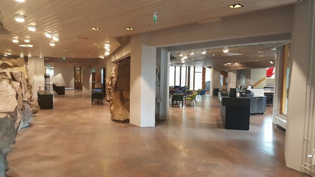 Sief Hall