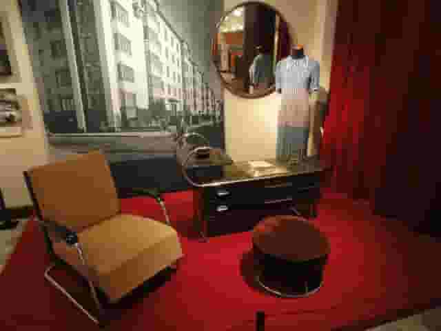 Kasari 80s room