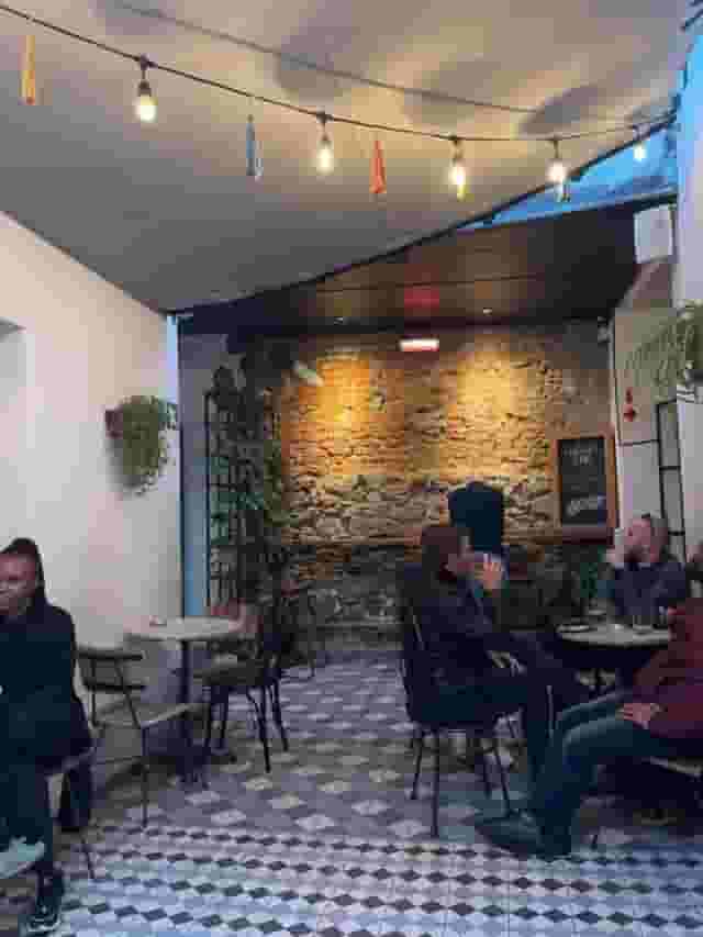 The Bubbly Bar