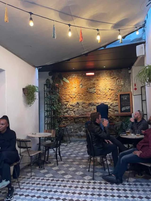 The Bubbly Bar