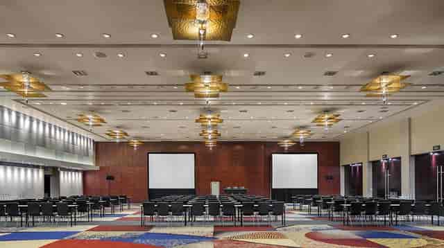 Grand Ballroom in The Westin Cape Town, spacious conference room for corporate events.