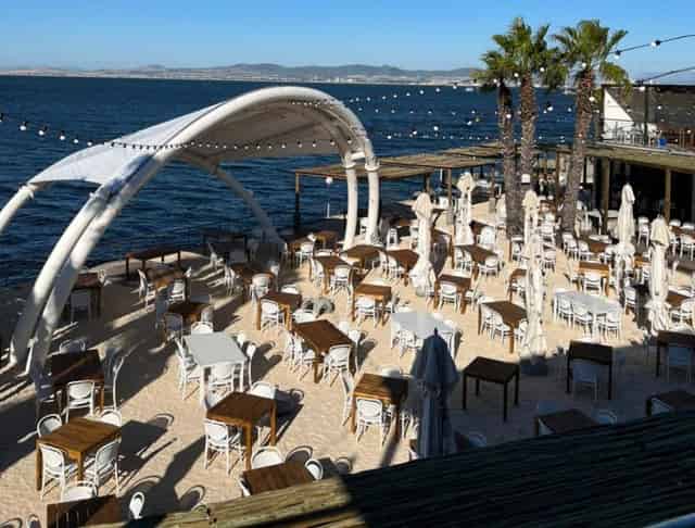 Cabo Beach, Full Venue