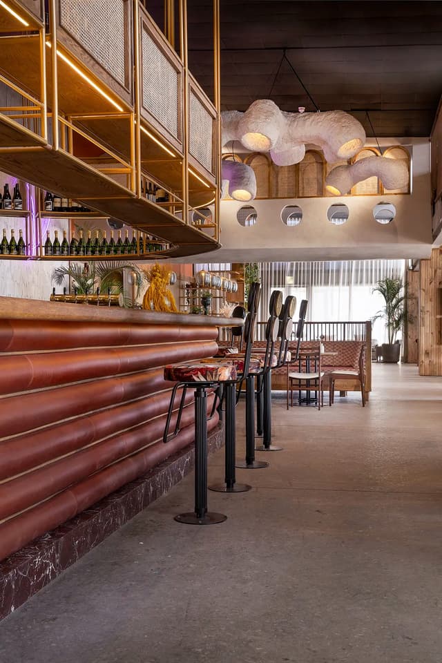 Members Bar