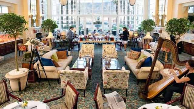 Pre-function area