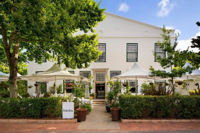 Incognito restaurant