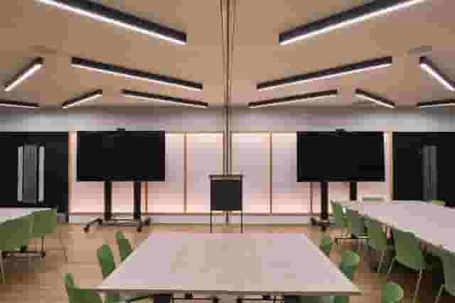 HubHub - Worship Square