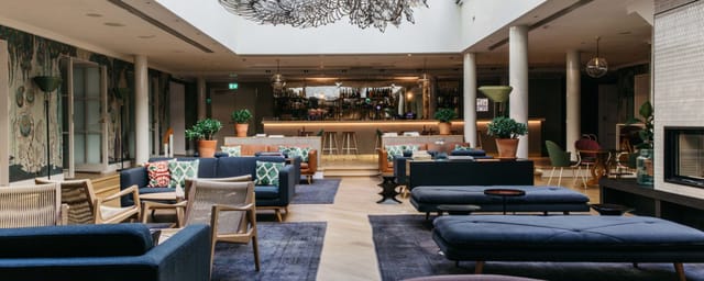Sophisticated lounge at Hotel St. George, ideal for networking and social events.