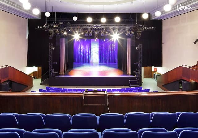 Performing arts theater