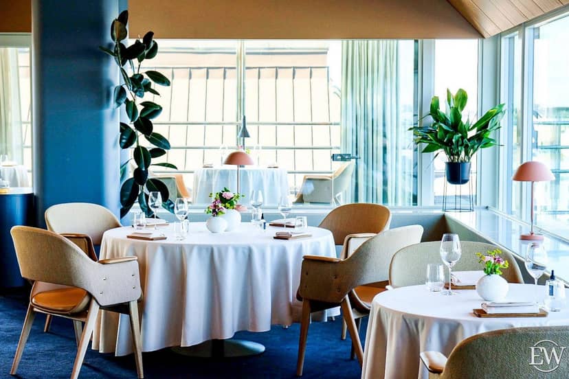Elegant dining space at Noschis for upscale events and corporate gatherings.