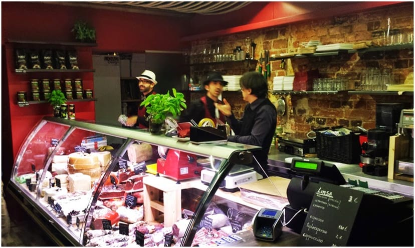 Charming deli in Casa Italia for intimate culinary events and wine tastings.